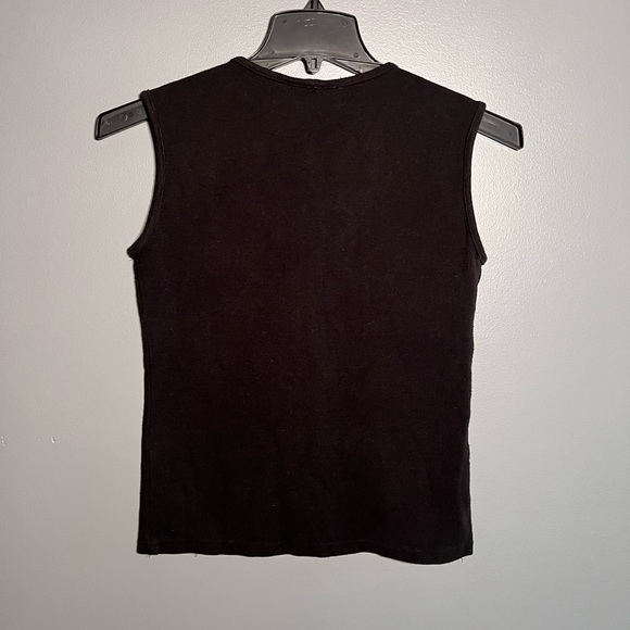 Shrine - Picture 2 of 6